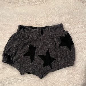 NUNUNU star shorts